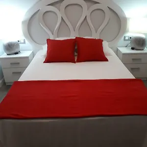 carihuela-new-design-on-beach.1costadelsol.com/
