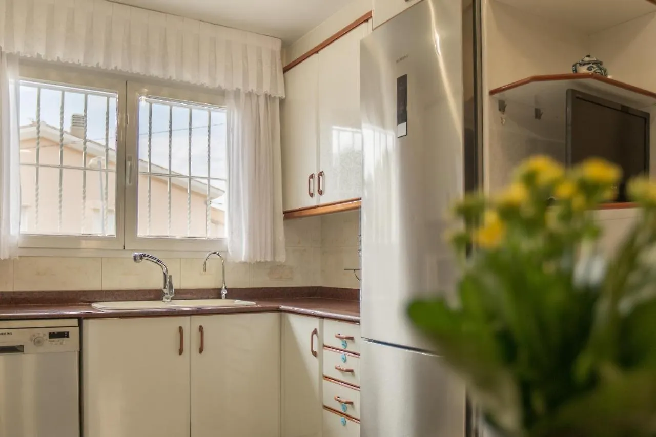 Aldecarles Villa L'Aldea Holiday home
