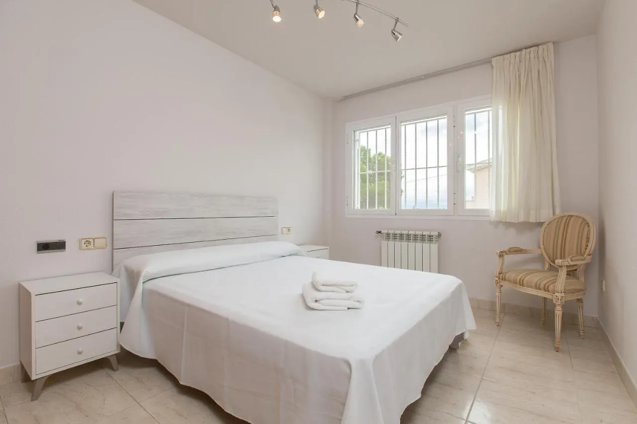 Aldecarles Villa L'Aldea